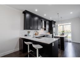 193 13898 64 Avenue, Surrey, BC V3W1L6 Photo 8