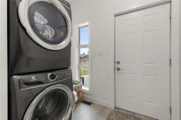114 Wyndham Estate Drive, Steinbach, MB R5G2K6 Photo 19