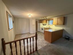 25 Paradise Drive, Ste Anne, MB R5H1H3 Photo 8