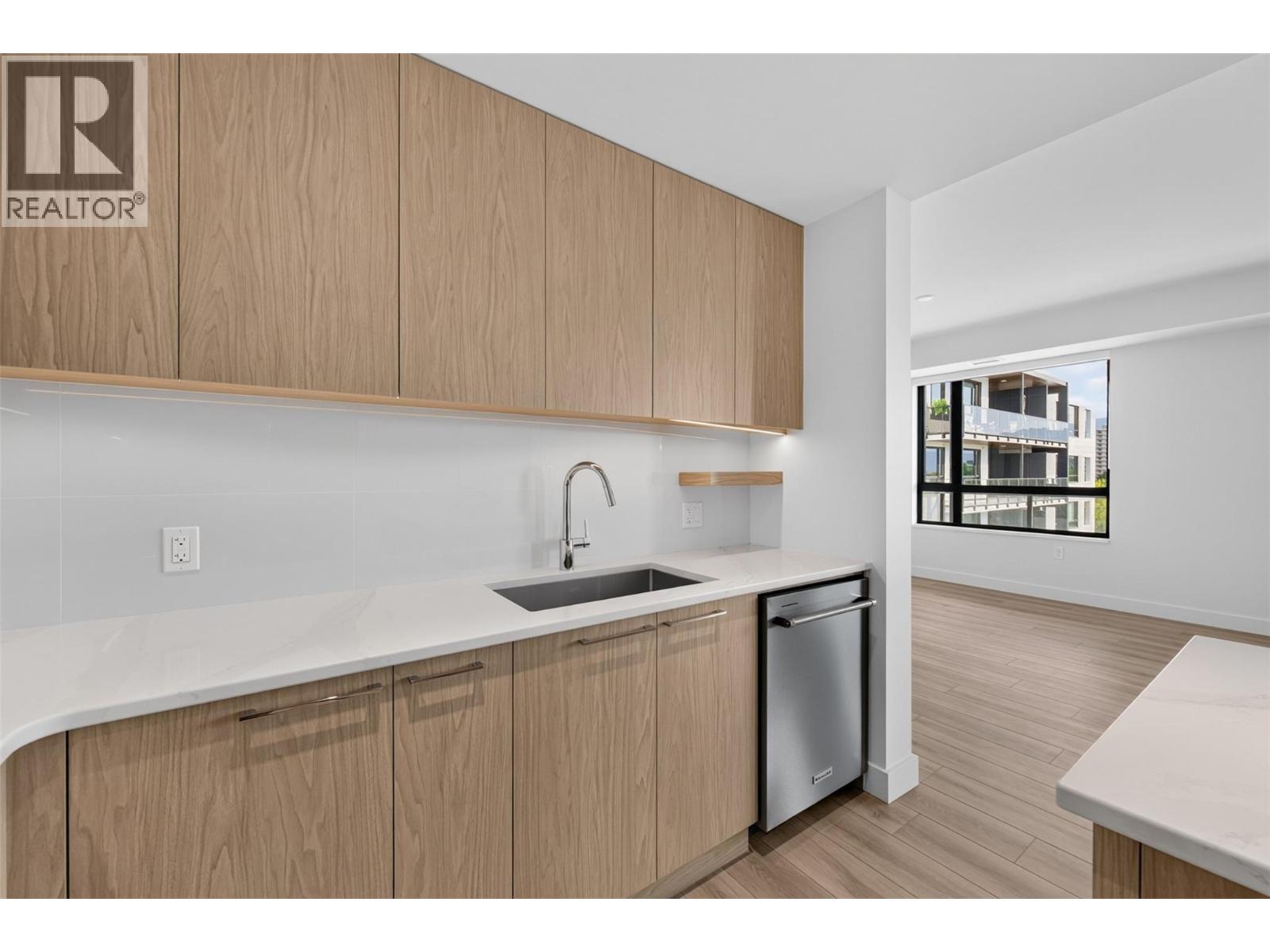 3051 Abbott Street Unit# 515, Kelowna - Image 1