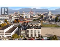 312 1647 E Pender Street, Vancouver, BC V5L1W2 Photo 25