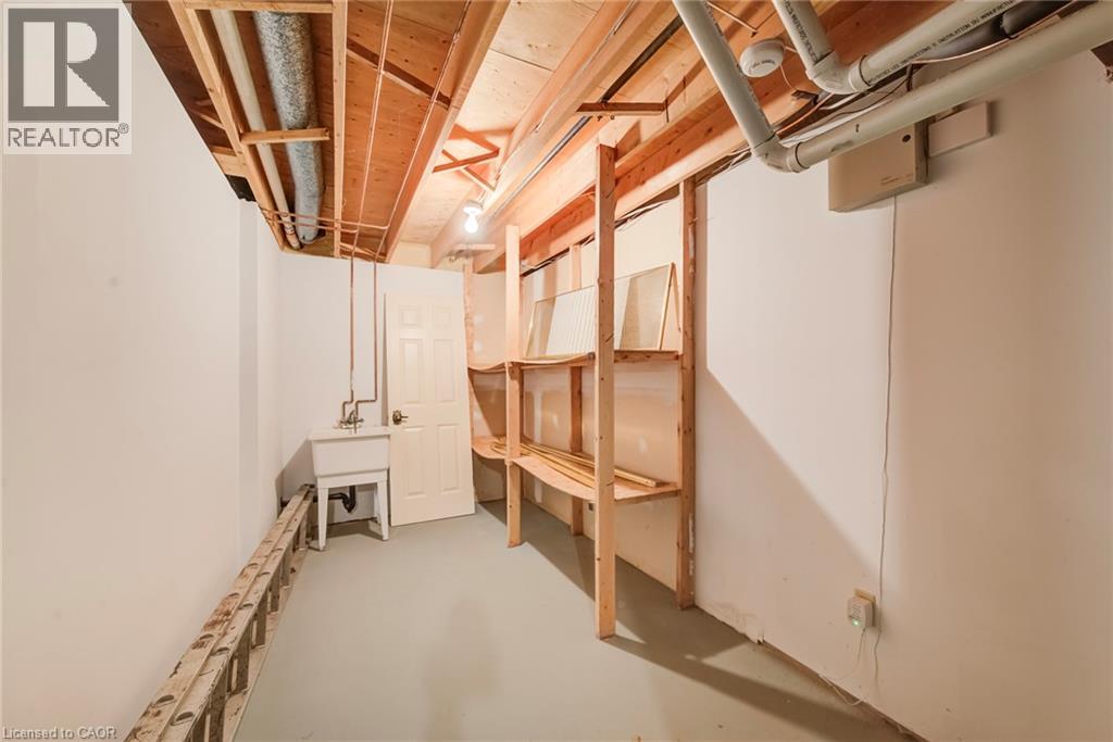 44 Greensview Drive — photo 37