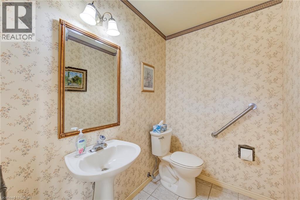 44 Greensview Drive — photo 28