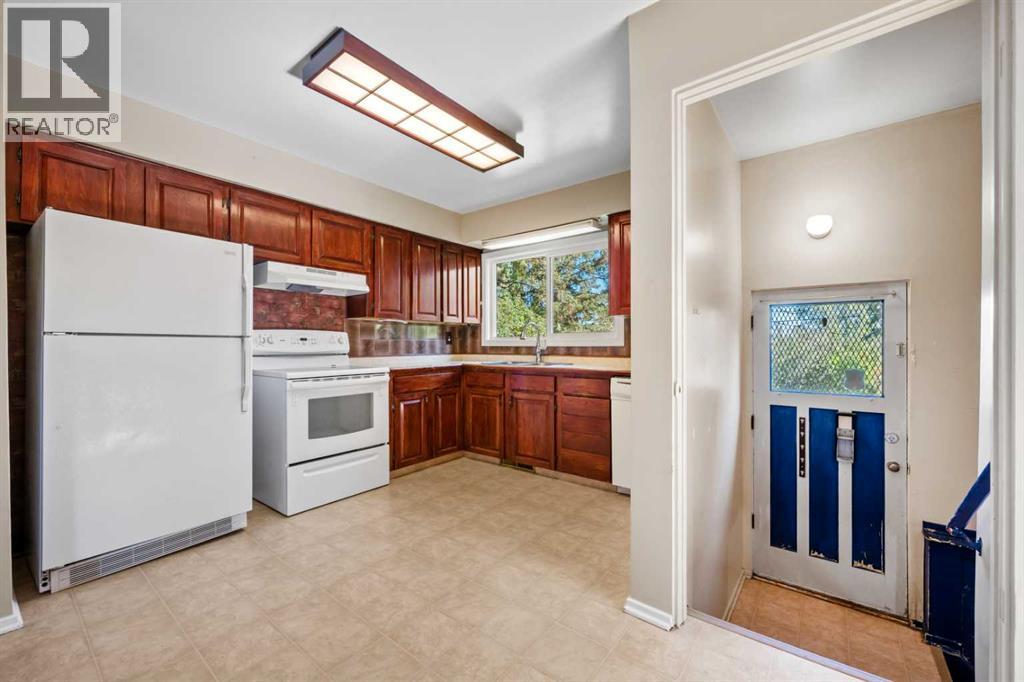 114 Havenhurst Crescent SW - photo 12