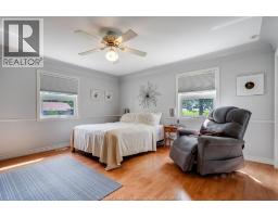 Bedroom - 383 South Talbot Road, Kingsville, ON N8M2X5 Photo 16