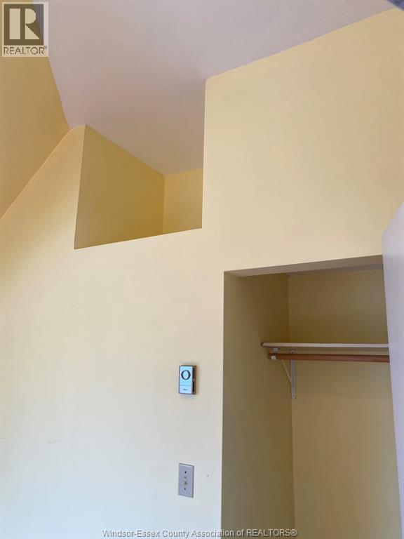 165 Janette — photo 20