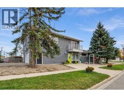 413 3 Street - photo 2
