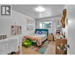 413 3 Street - photo 13