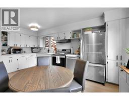 413 3 Street - photo 11