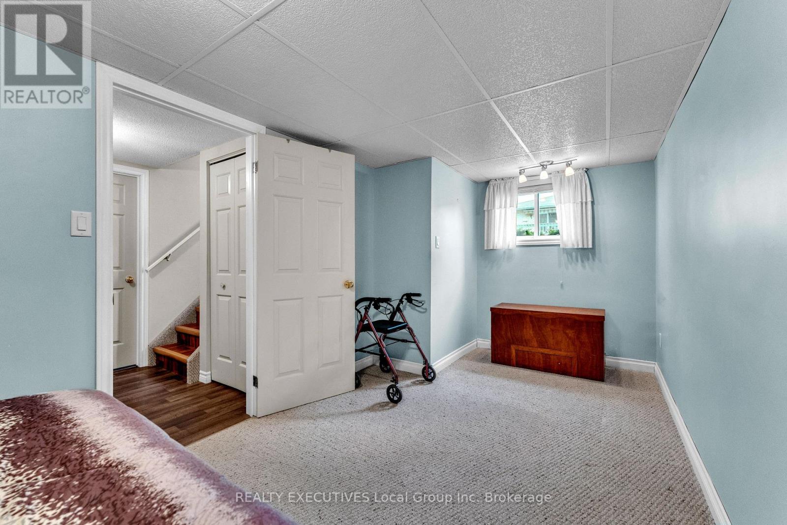 624 Lakeshore Drive — photo 24