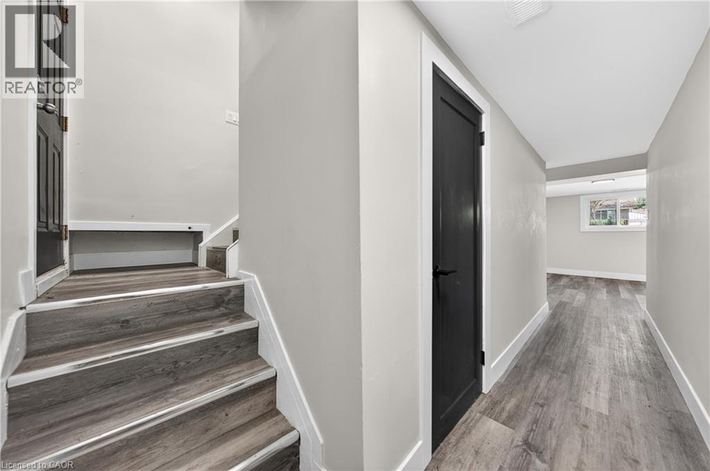 970 Parkdale Avenue — photo 30