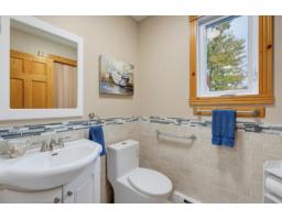 20-30 Ch. Clifford, Mayo, QC J8L4G8 Photo 28