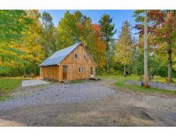 20-30 Ch. Clifford, Mayo, QC J8L4G8 Photo 48