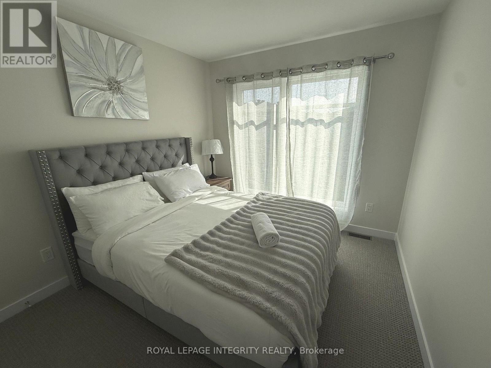 409 Jewelwing Pvt — photo 24