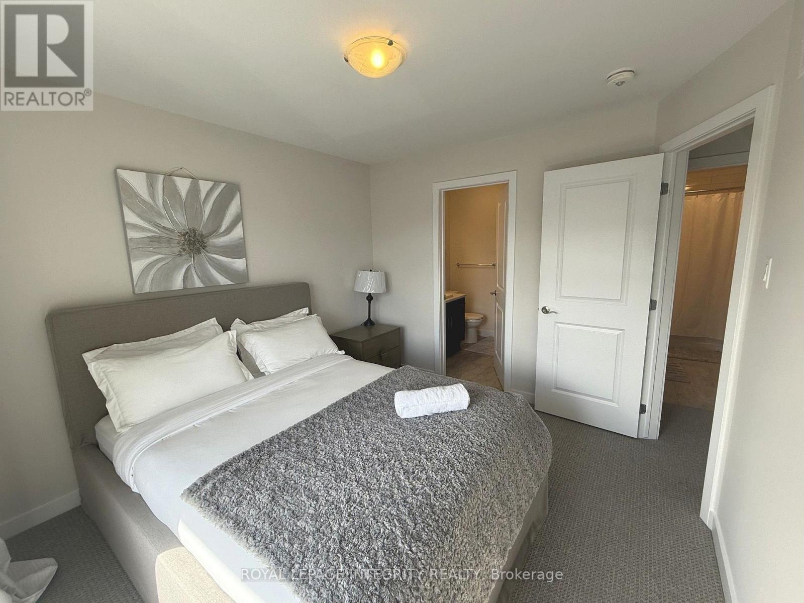 409 Jewelwing Pvt — photo 28