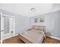 10139 74 St Nw, Edmonton, AB T6A2X8 Photo 18