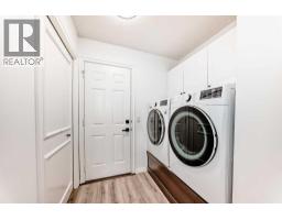 228 Woodside Crescent NW - photo 37