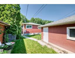 10139 74 St Nw, Edmonton, AB T6A2X8 Photo 32
