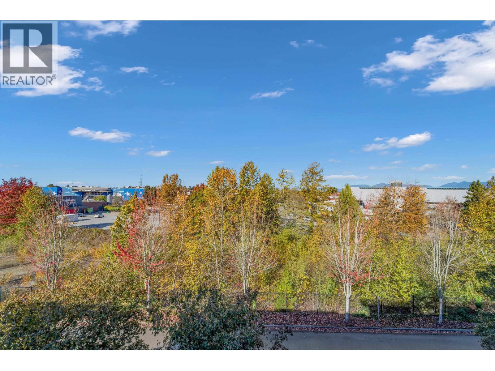 Photo of 404 14100 RIVERPORT WAY 30
