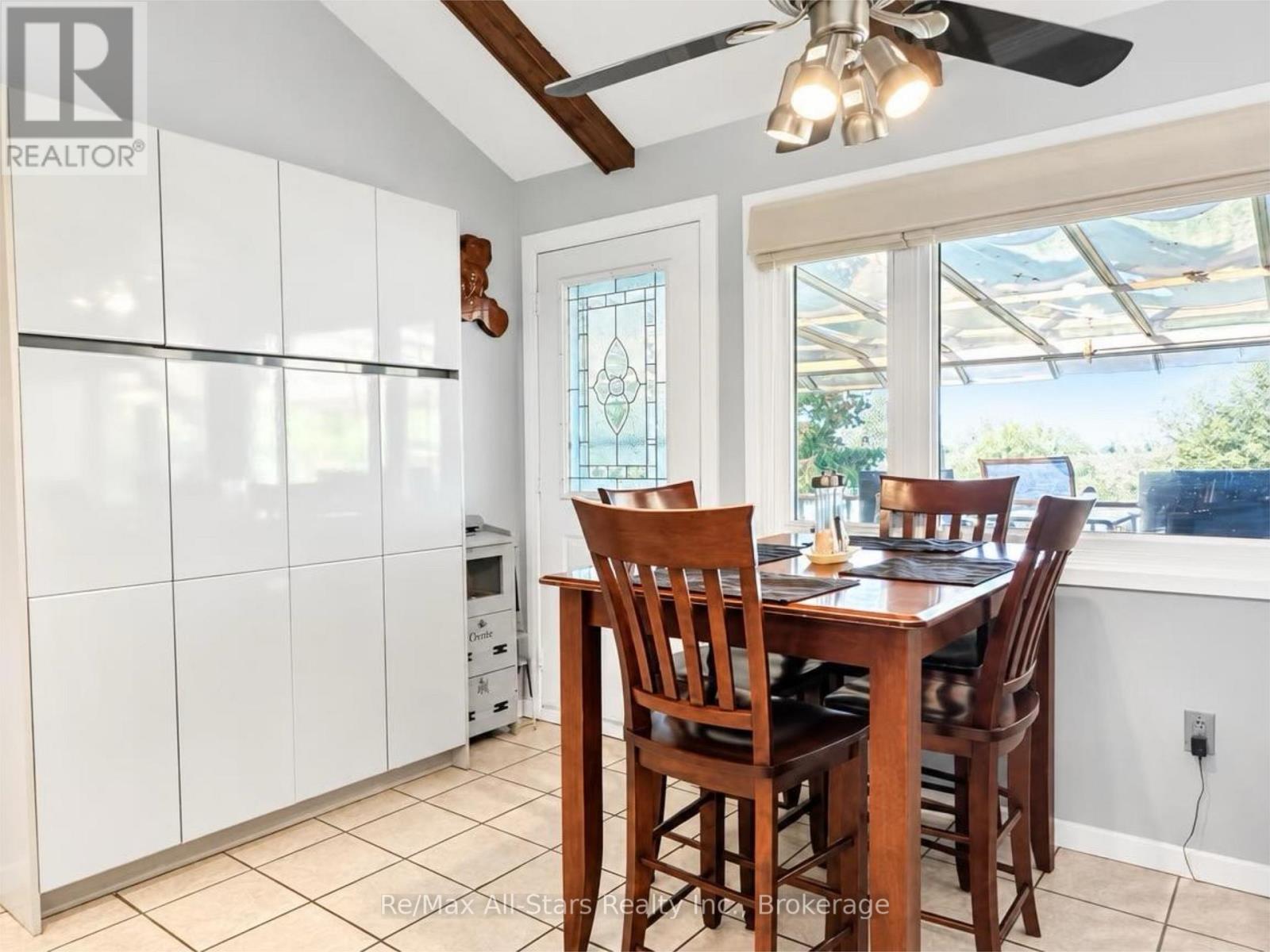 2698 WESTVIEW ROAD - 8