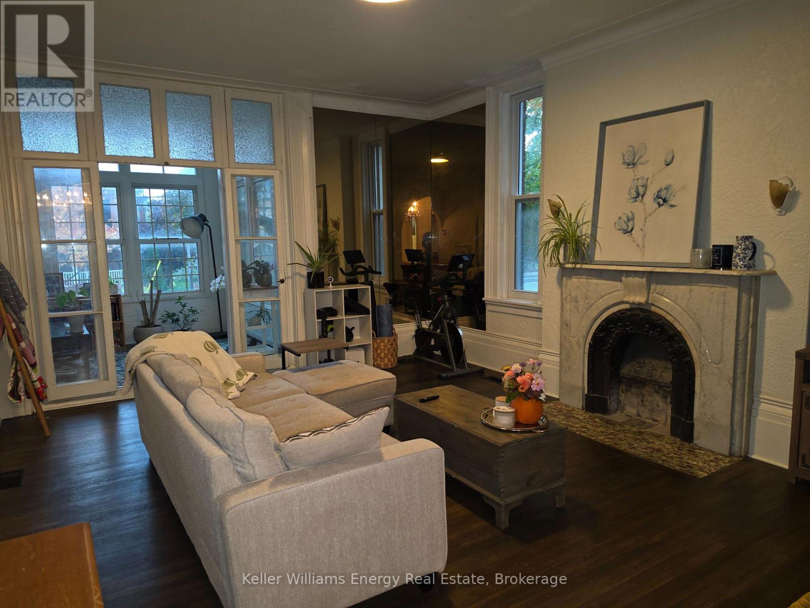 35 King Street — photo 10
