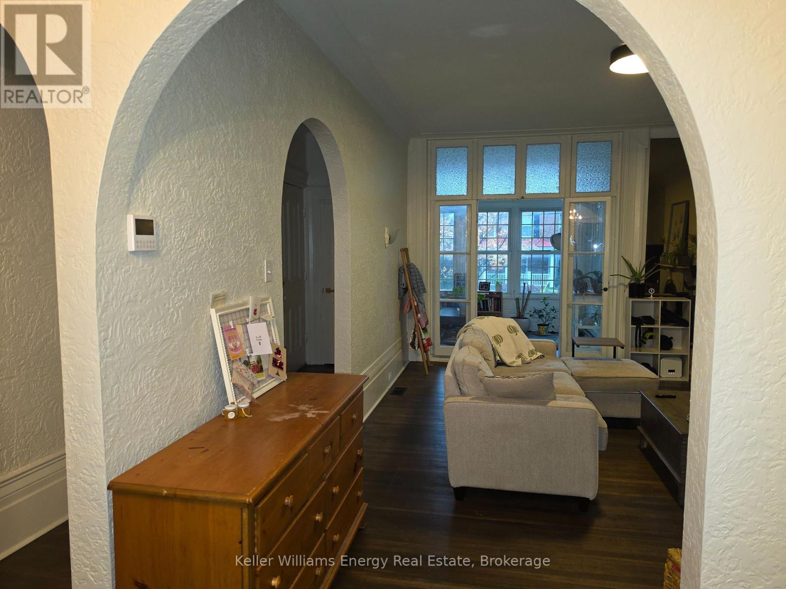 35 King Street — photo 11