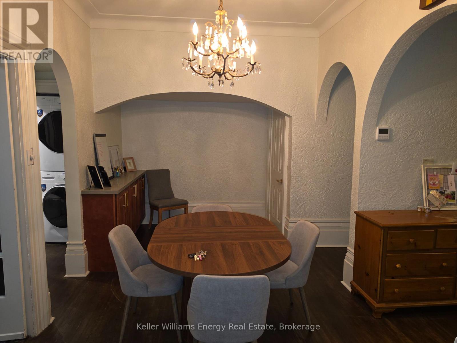 35 King Street — photo 12