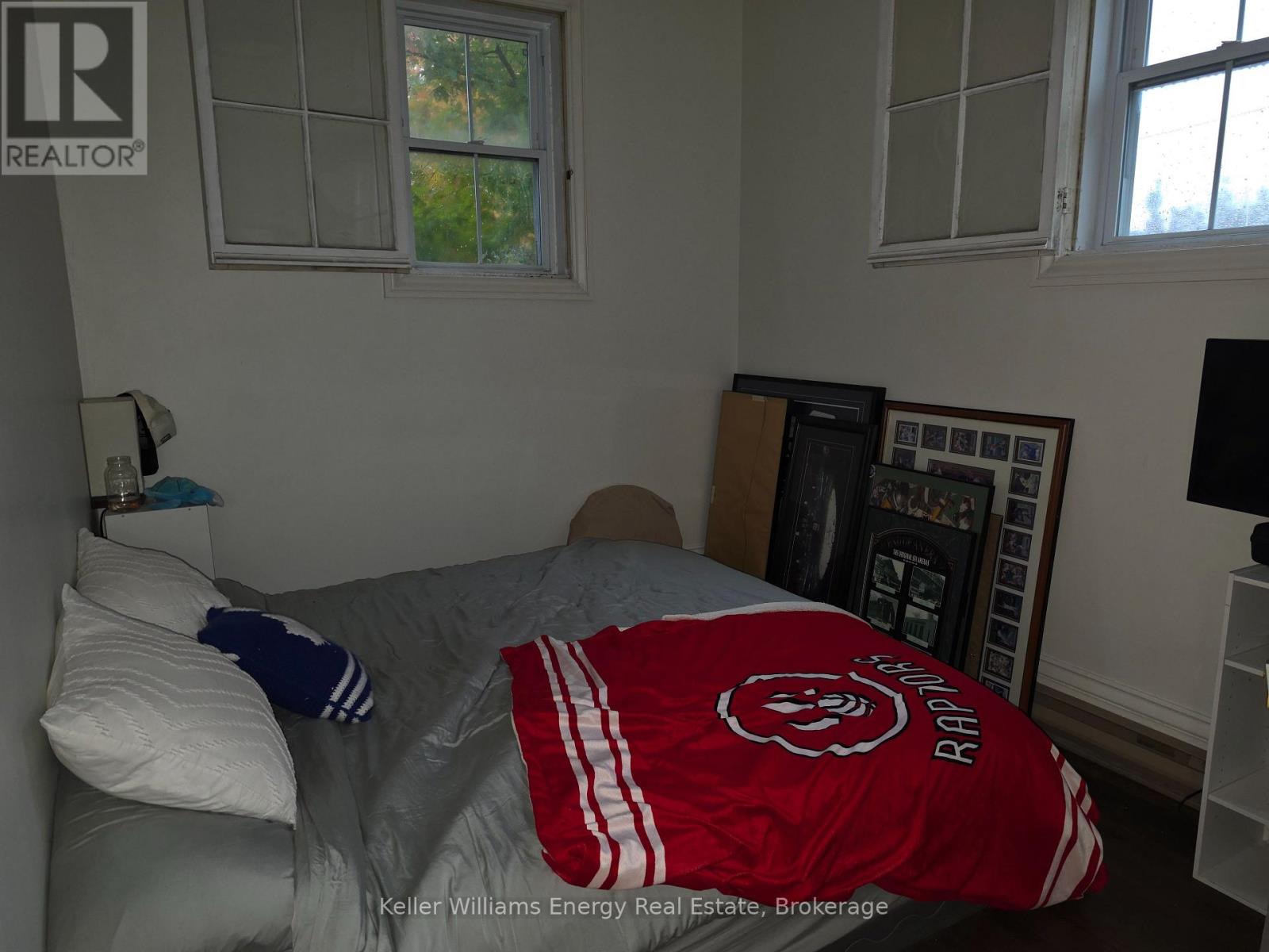 35 King Street — photo 18