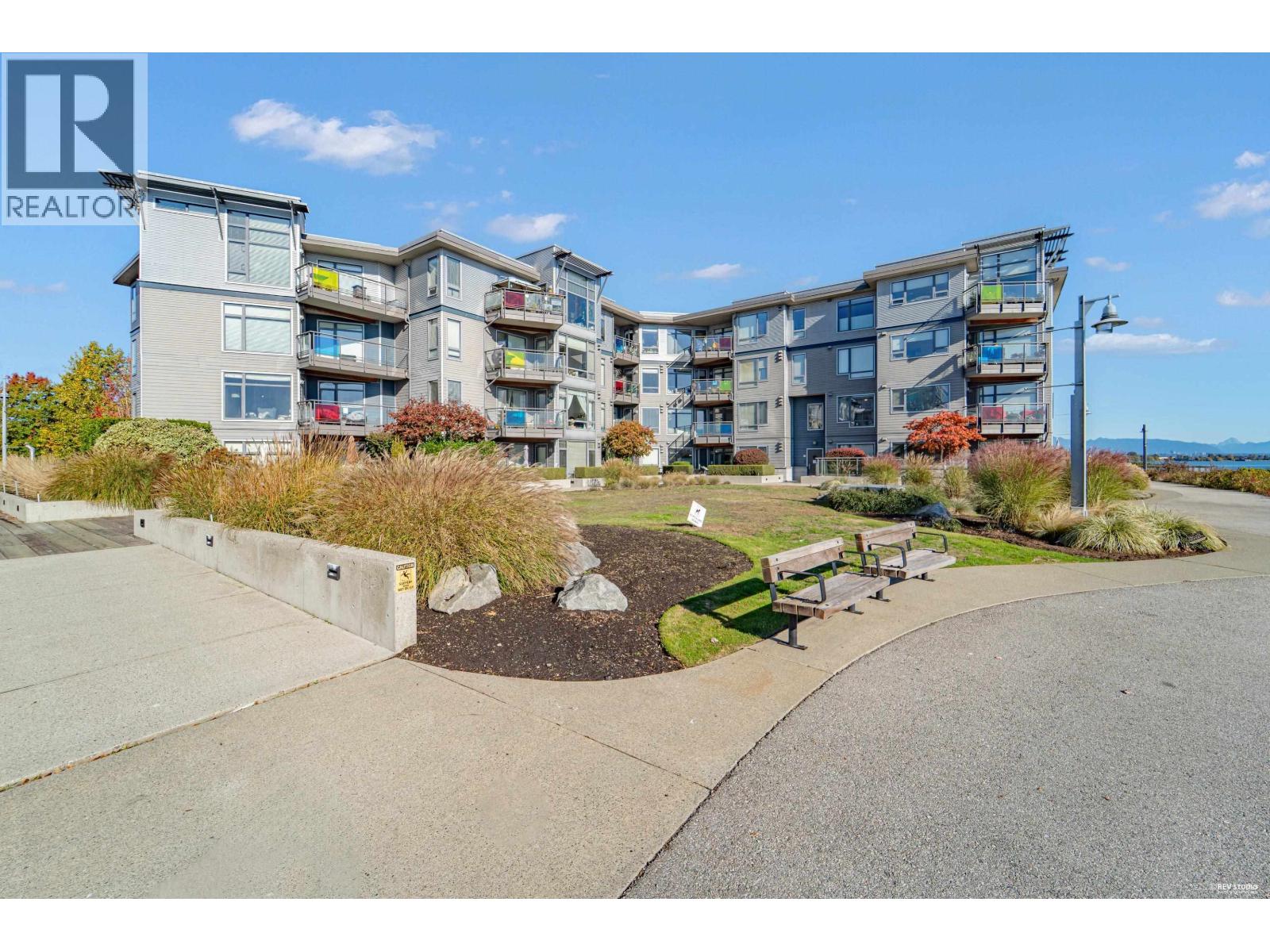 Photo of 404 14100 RIVERPORT WAY 35