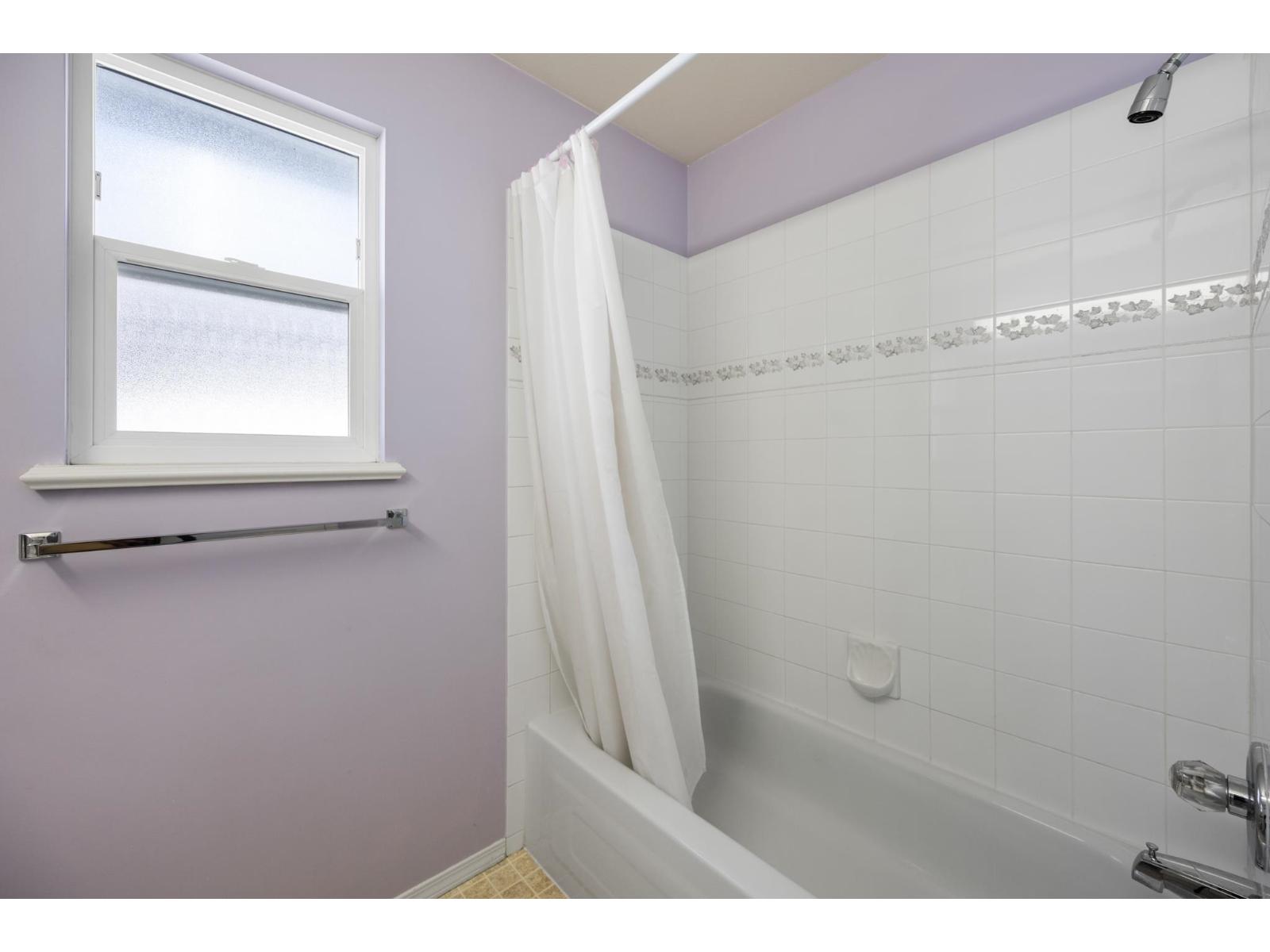 Photo of 8692 207 STREET 30