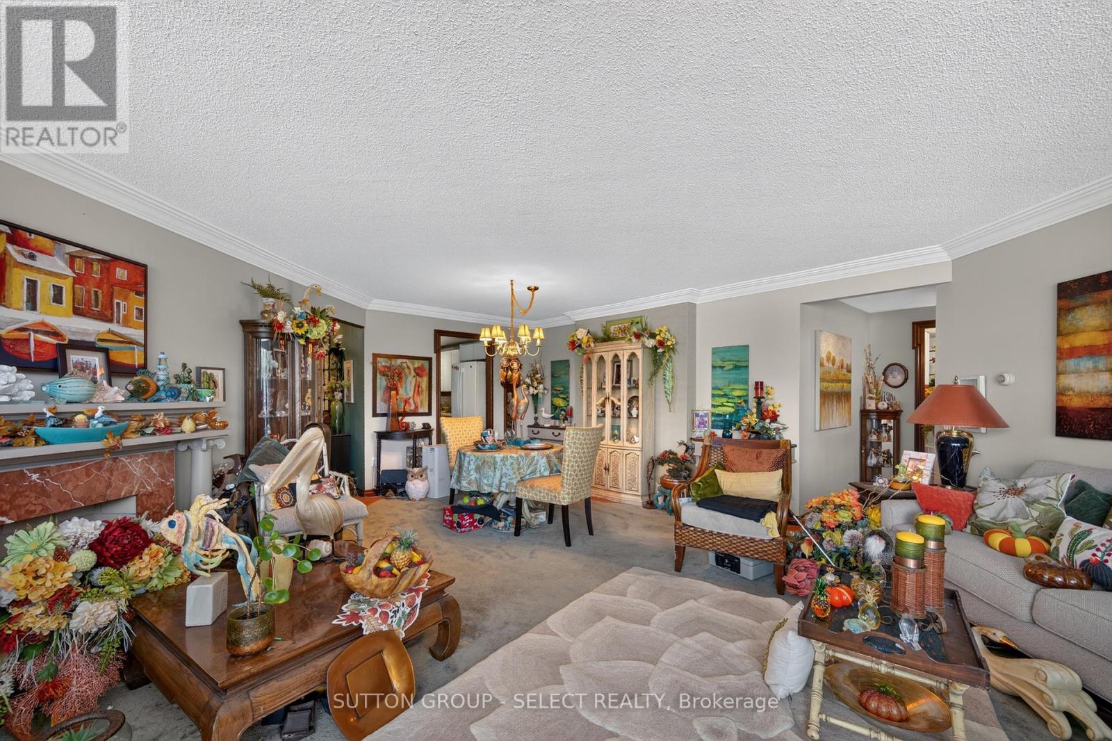 #301 600 TALBOT STREET - 20