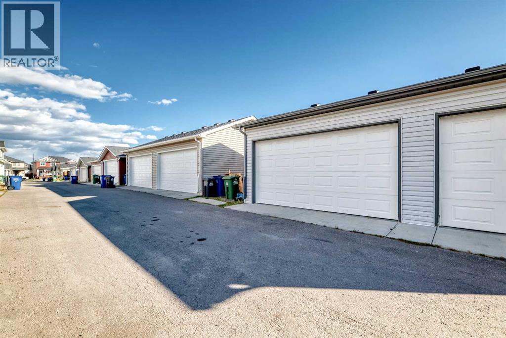 176 Willow Park, Cochrane