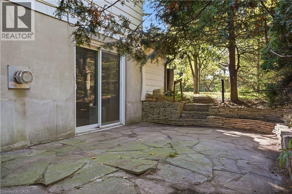 12 Hill Street — photo 20