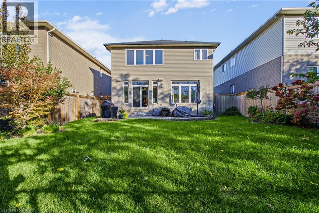 7 Lampman Drive — photo 28