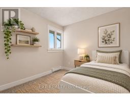 23 - 25 Haxby Private, Ottawa, ON K1T3B5 Photo 21