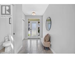216 Gossamer Street, Ottawa, ON K1C7G4 Photo 6