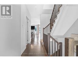 216 Gossamer Street, Ottawa, ON K1C7G4 Photo 8