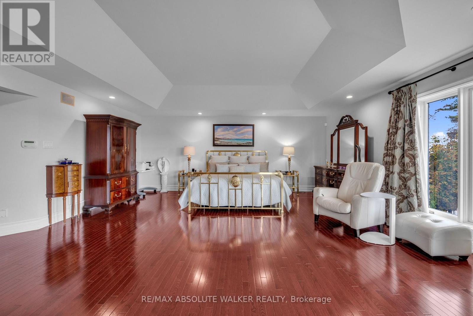 962 Cameron Street — photo 30