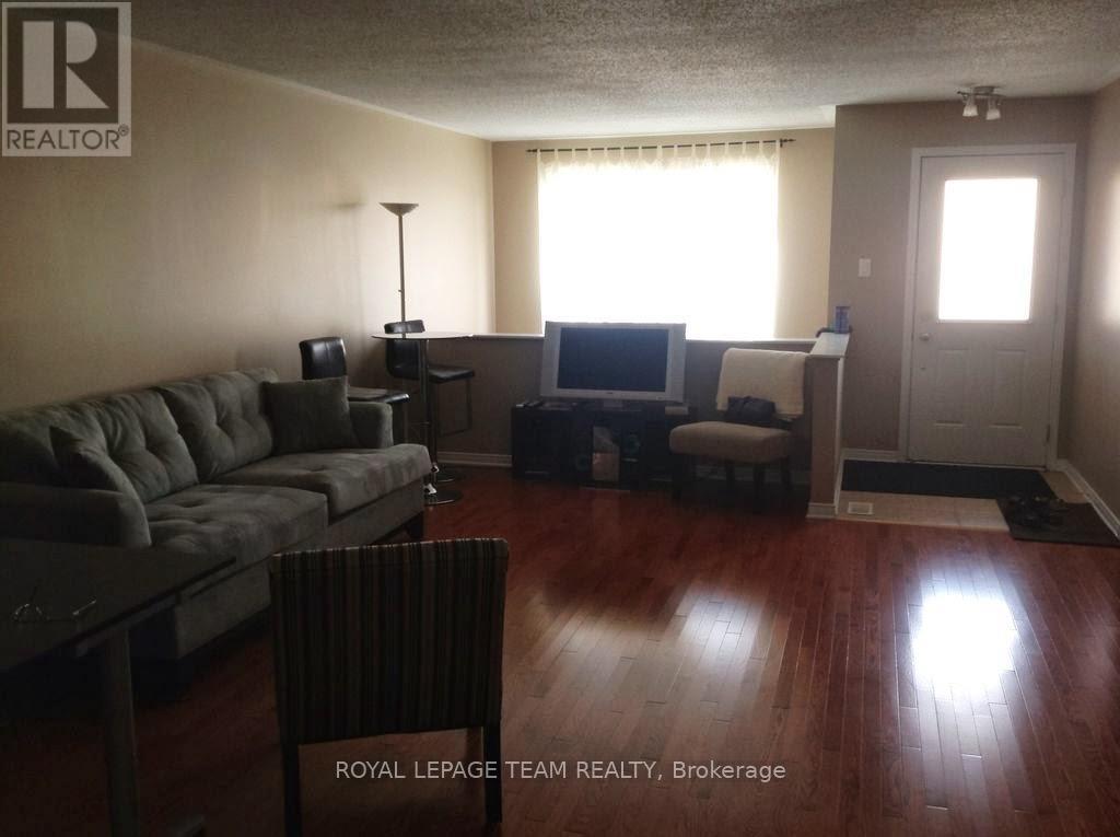 208 Tivoli Private — photo 21