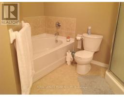 208 Tivoli Private, Ottawa, ON K2E0A7 Photo 17