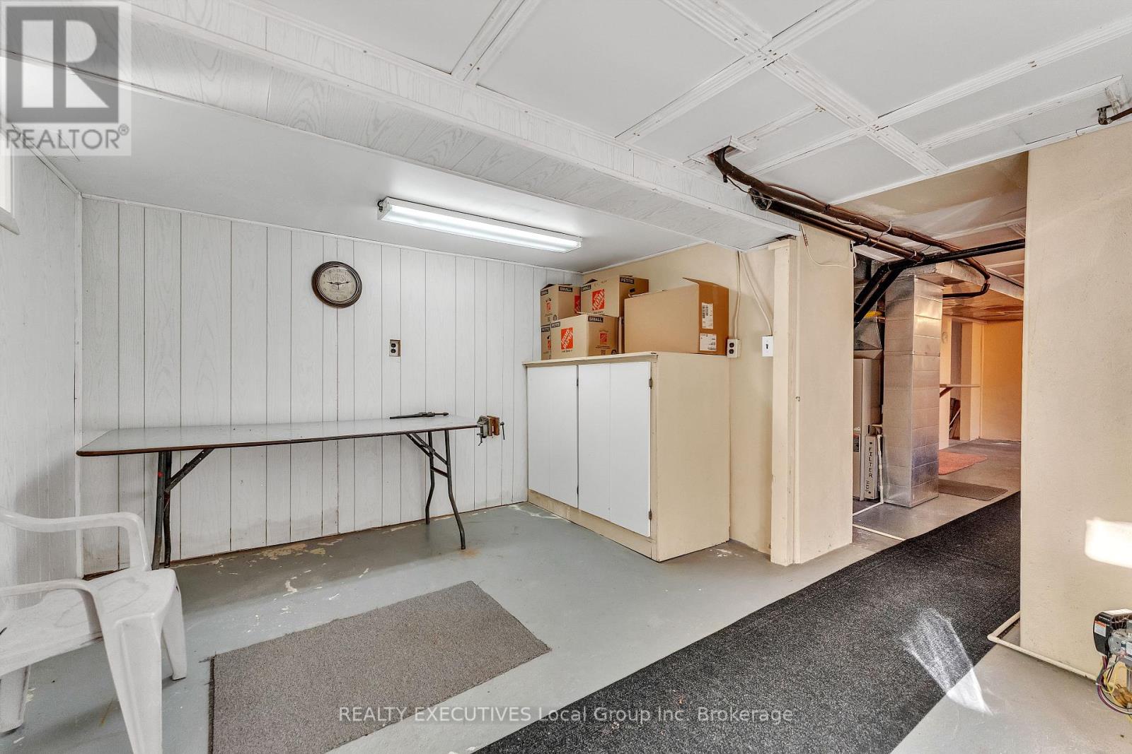 214 Victoria Street East — photo 29