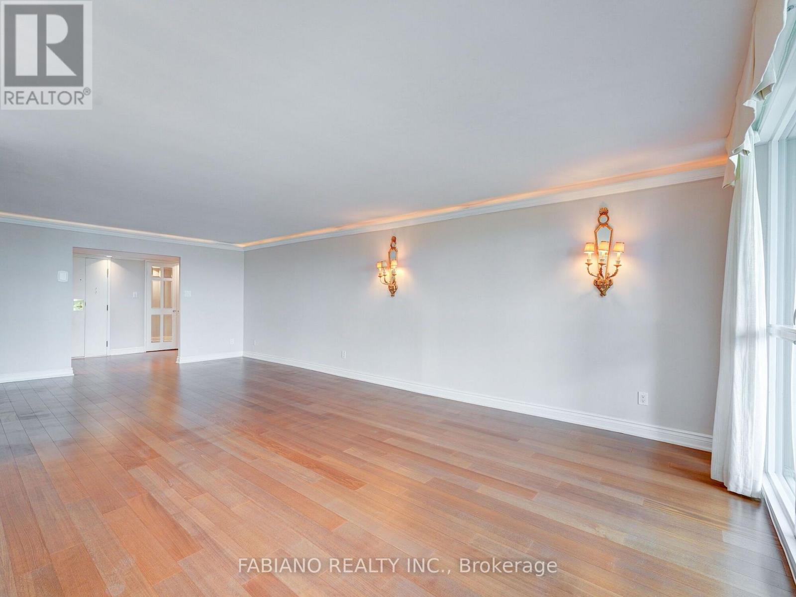 278 Bloor Street East — photo 17