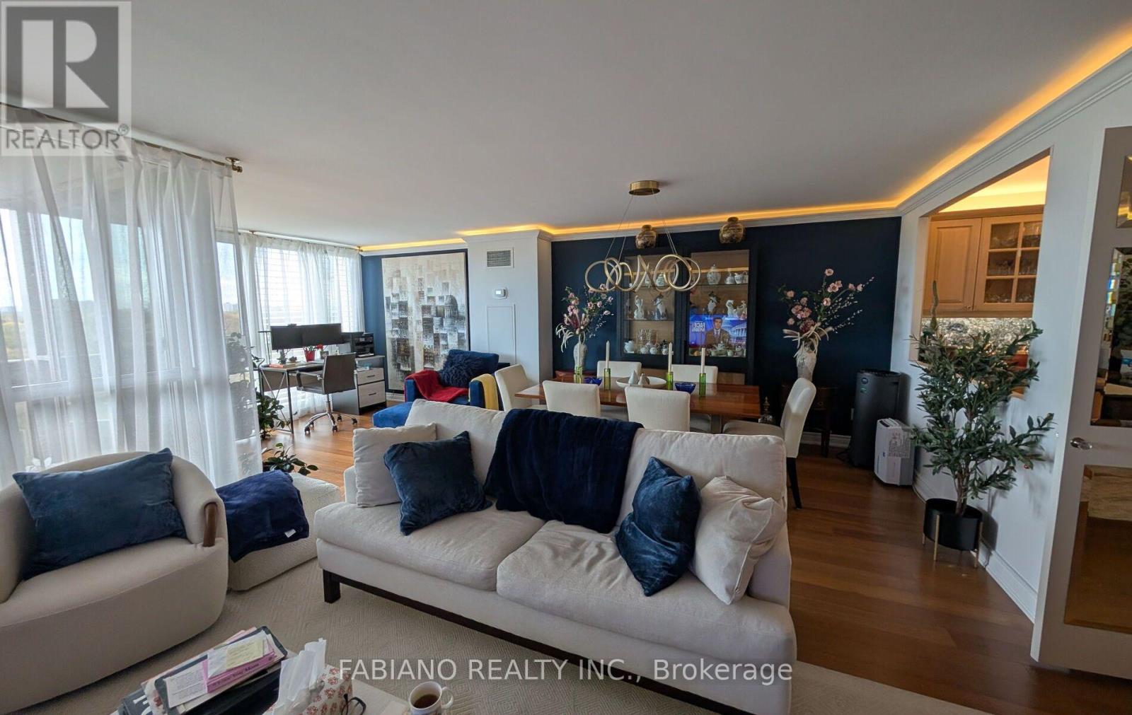 278 Bloor Street East — photo 19