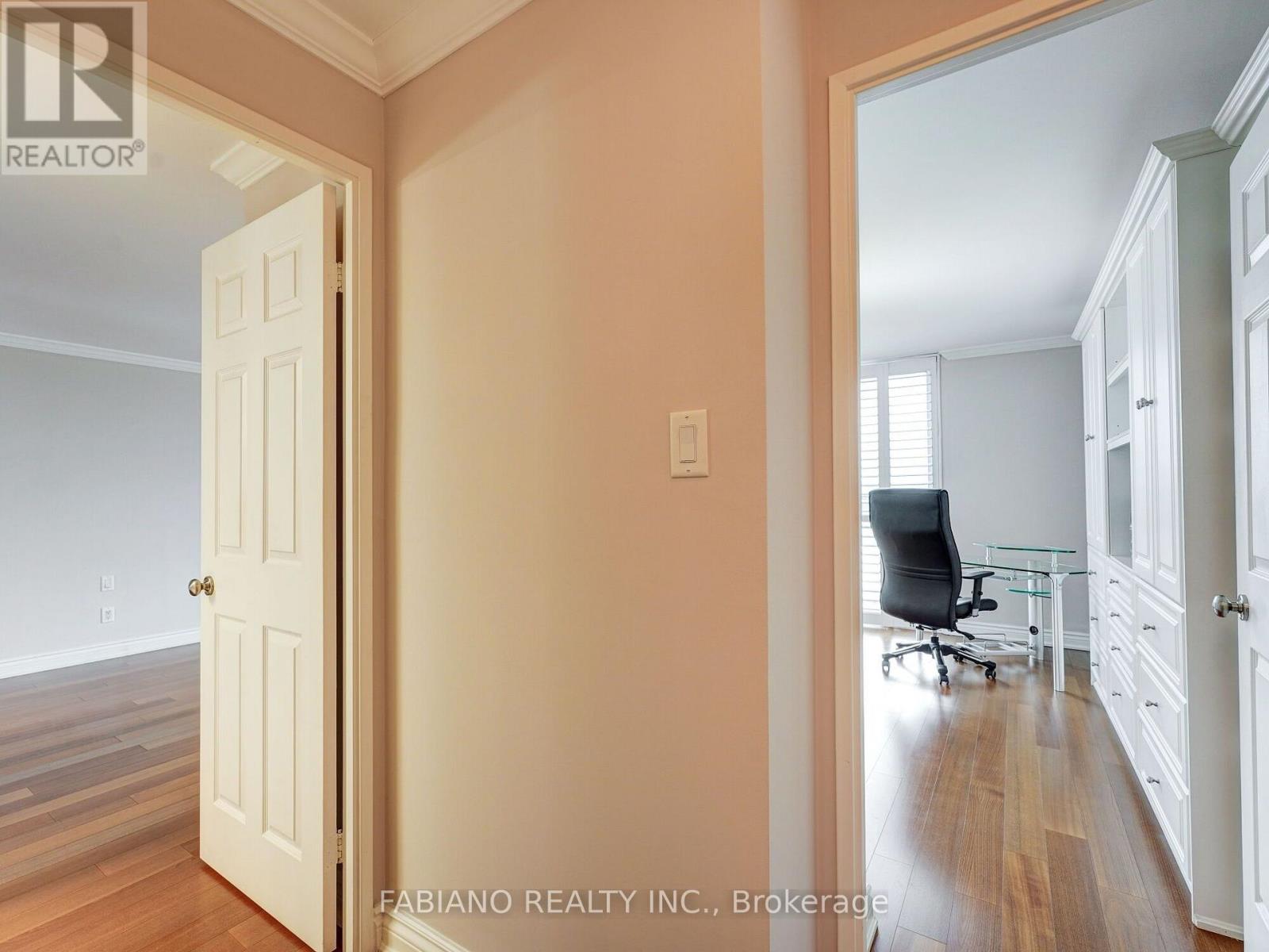 278 Bloor Street East — photo 30