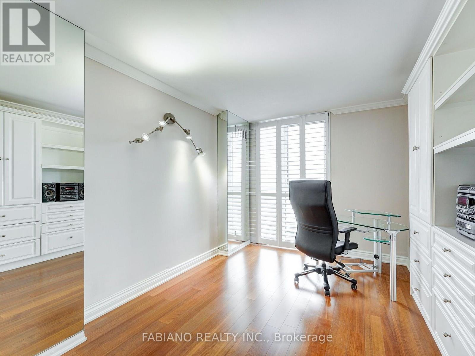 278 Bloor Street East — photo 31