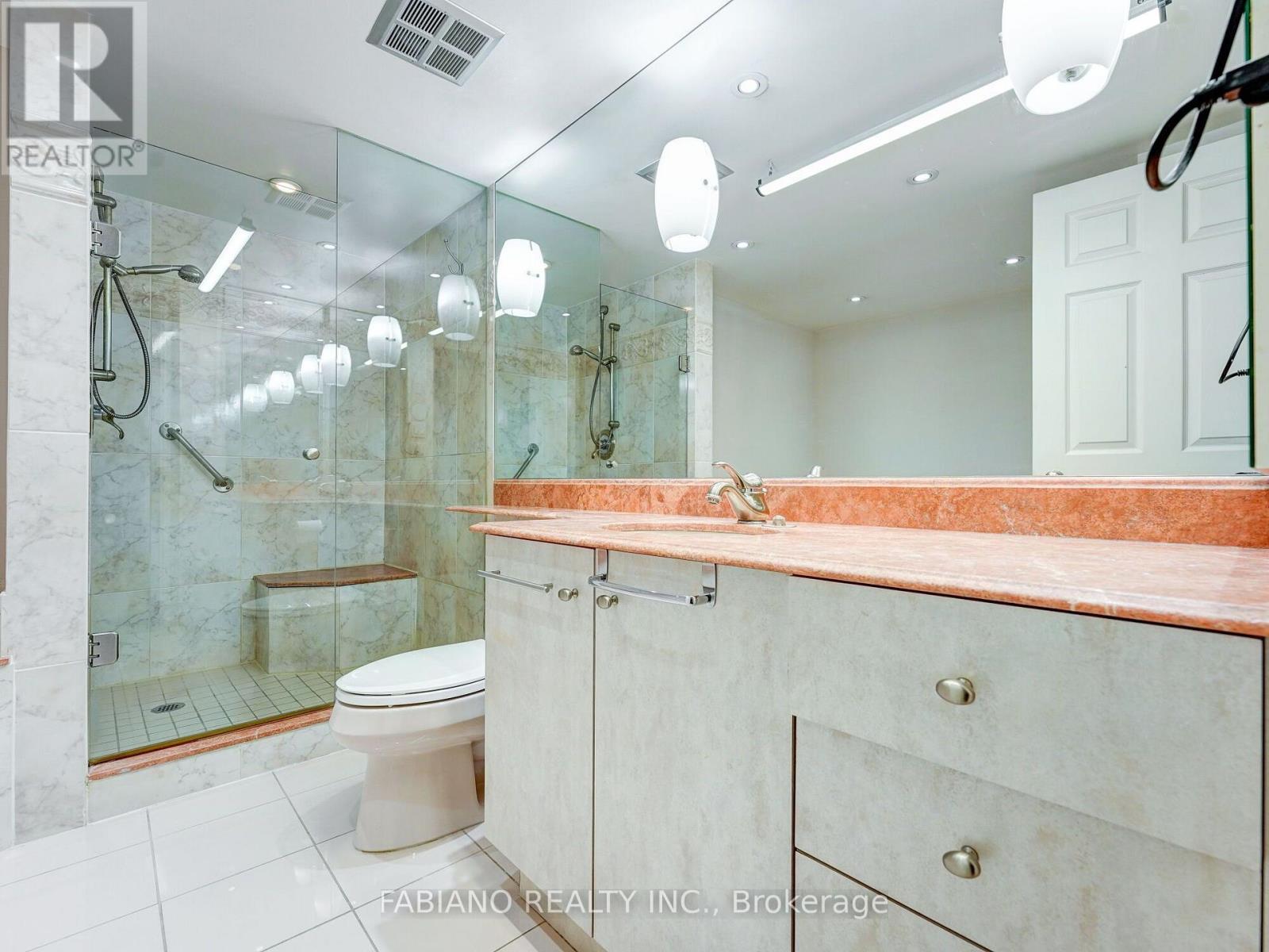 278 Bloor Street East — photo 35