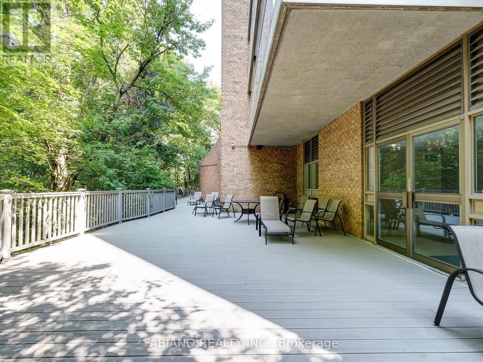 278 Bloor Street East — photo 48