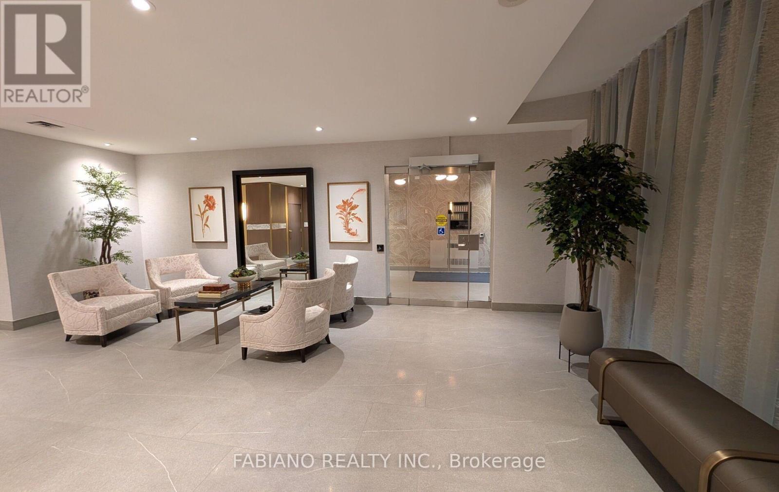 278 Bloor Street East — photo 7