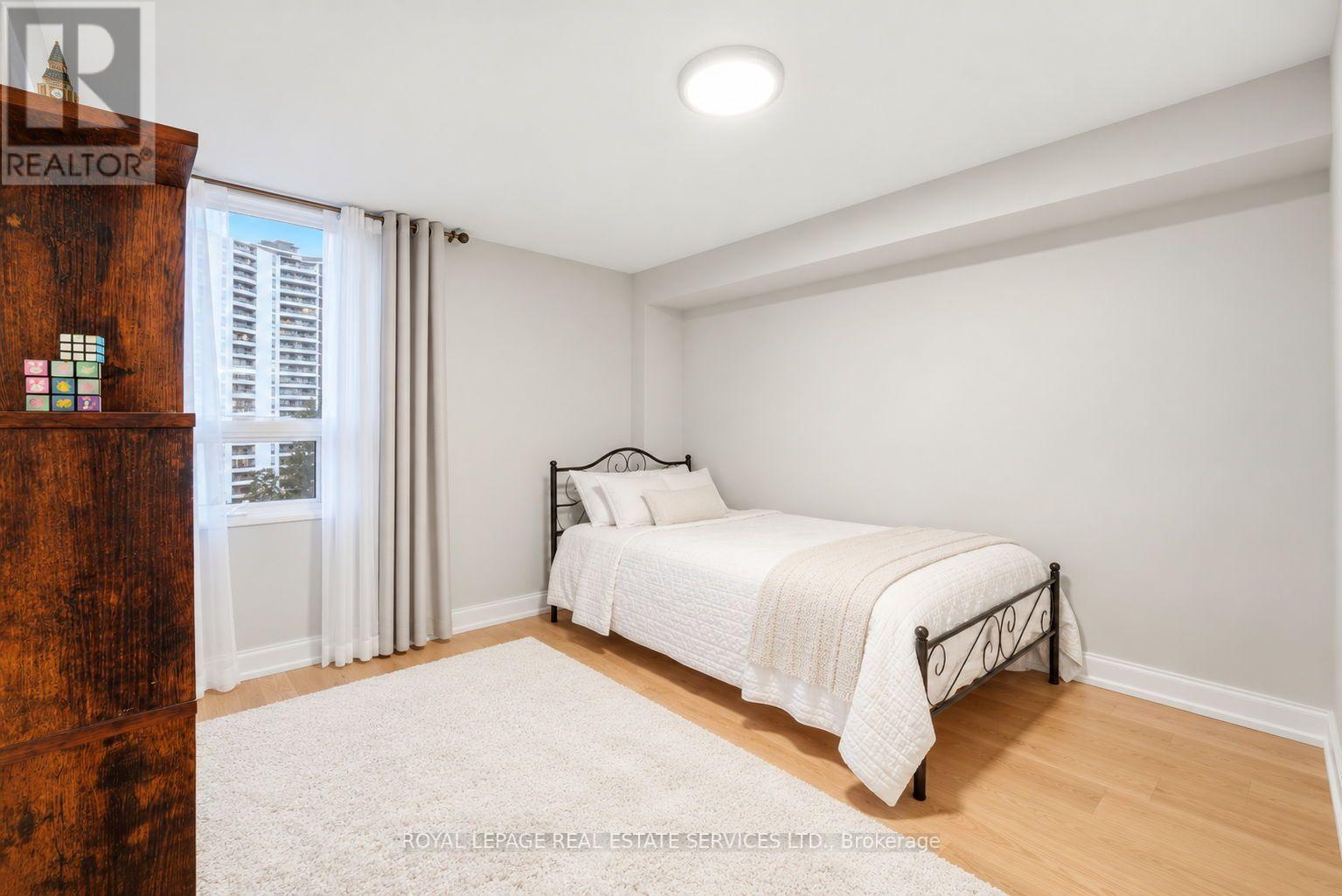 #1502 75 GRAYDON HALL DRIVE - 29