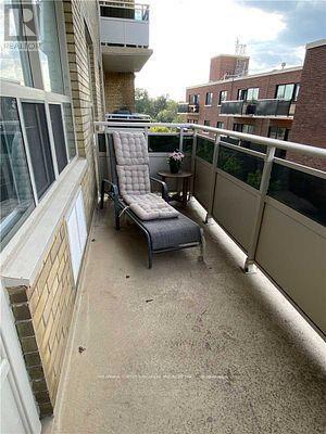 85 Lawton Boulevard — photo 16